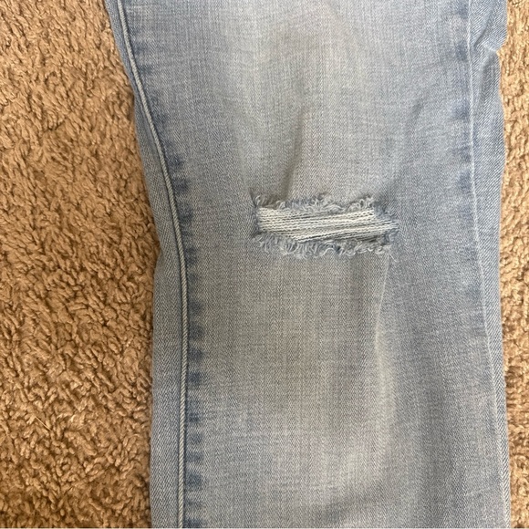 Classic Light Blue Women's Skinny Jeans - Picture 3 of 6